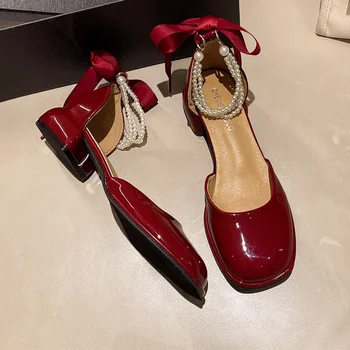 Mid Heels Moteriški karoliukai Seklūs batai Mada Prabangių suknelių batų dizaineris Nauja klasika 2024 Pumps Casual Party Femme Zapatillas