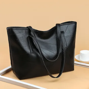 Madingas krepšys, korėjietiško stiliaus, retro, didelės talpos, gali būti naudojamas kaip krepšys per petį arba kryžminis krepšys. Puikiai tinka motinoms. Avai