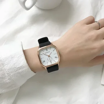 Madingi moteriški moteriški laikrodžiai Prabangus odinis laikrodis moterims Moteriškas kvarcinis rankinis laikrodis Studentų dovanos Relojes Para Mujer Montre Femme