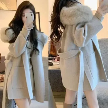Vilnonis paltas Moteris Žiema Vidutinio ilgio Korėjietiška versija Laisva didelė plaukuota apykaklė Mažas žmogus Hepburn Vėjo sutirštintas vilnonis paltas