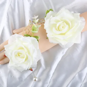 Karštas išpardavimas Dramblio Kaulo Nuotakos riešas Gėlių jaunikis Korsažo rinkinys Vestuvių dekoras Dirbtinė gėlė Vyrų verslas Dėvėti Boutonniere sagę